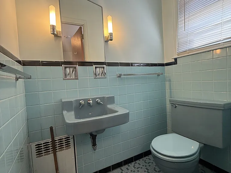 164 Terrace Ave — Photo 11