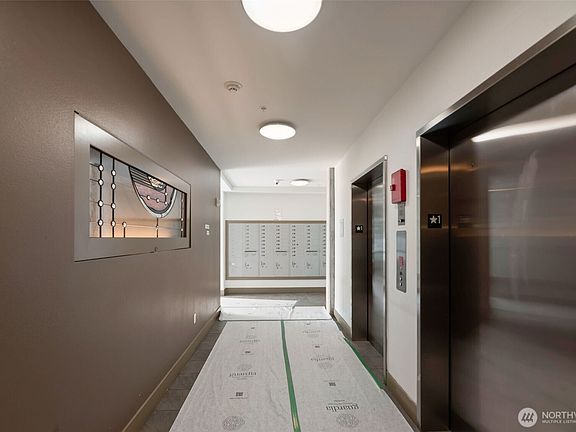 5th image of 4547 8th Avenue NE #203