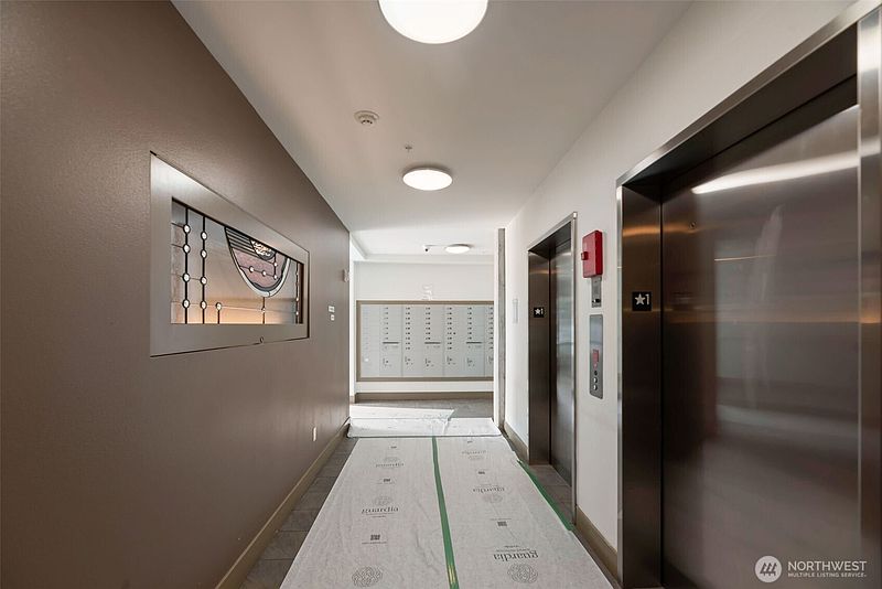 5th image of 4547 8th Avenue NE #203