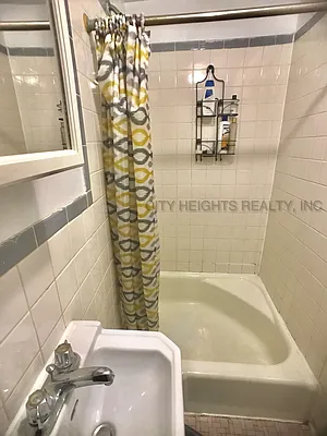 Rented by City Heights Realty | media 15