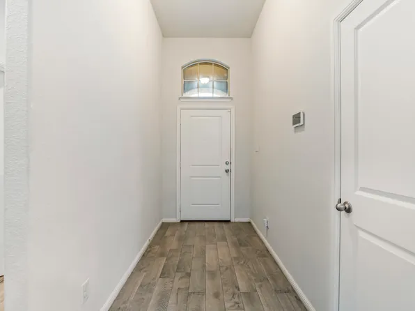 9717 Snowbell Ln, Crowley, TX 76036