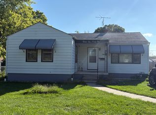 3541 Peoria St, Steger, IL