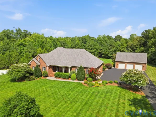33229 Mount Gideon Rd, Hanover, VA 23069
