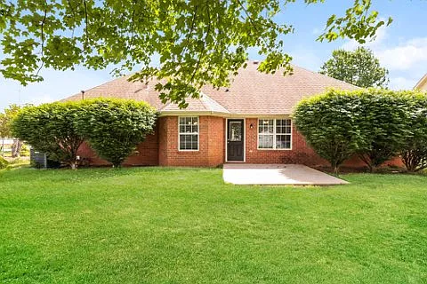 3323 Belfort Ct — Photo 5