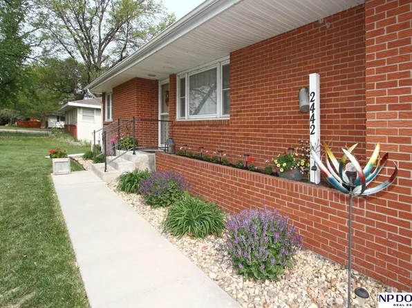2442 Silver St, Ashland, NE 68003
