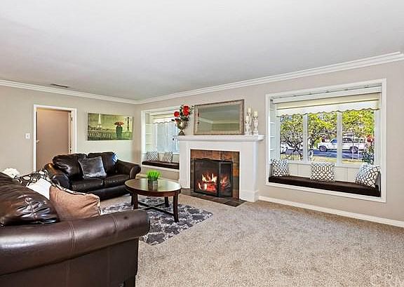 4th image of 1319 N College Way