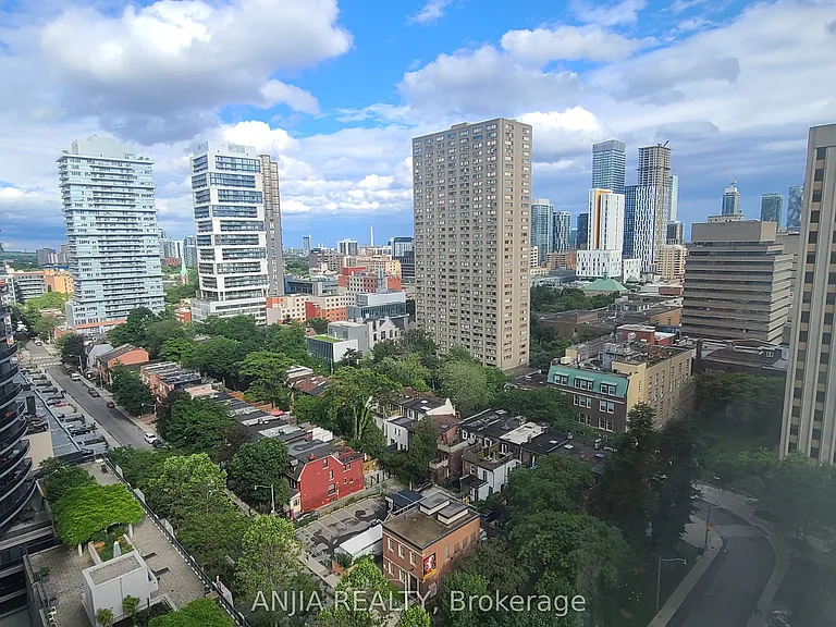 7 Carlton St #1805 — Photo 7
