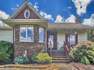 192 Fanker Rd, Harmony, PA 16037