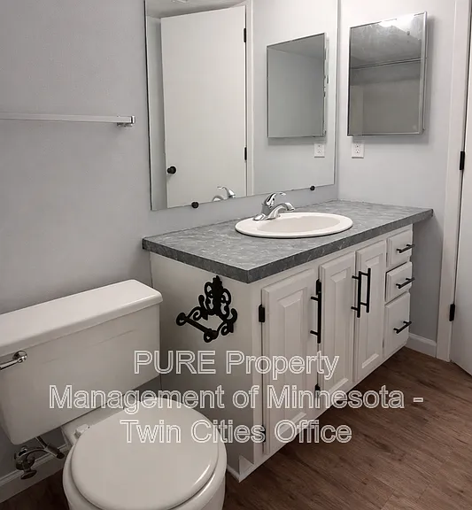 2500 Woodbridge St — Photo 6