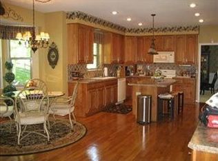 8604 Rupp Farm Dr, West Chester, OH 45069