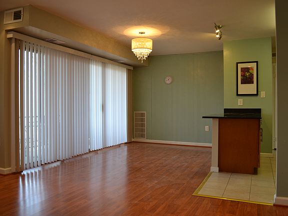 4th image of 12413 Braxfield Ct #565