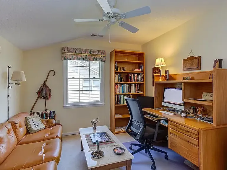 205 Windhover Dr — Photo 16