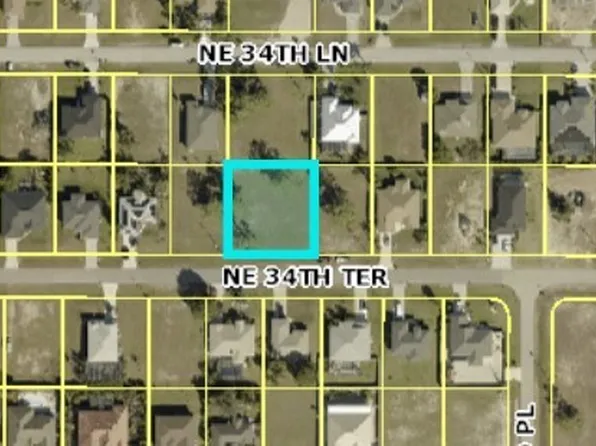 2225 NE 34th Ter, Cape Coral, FL 33909