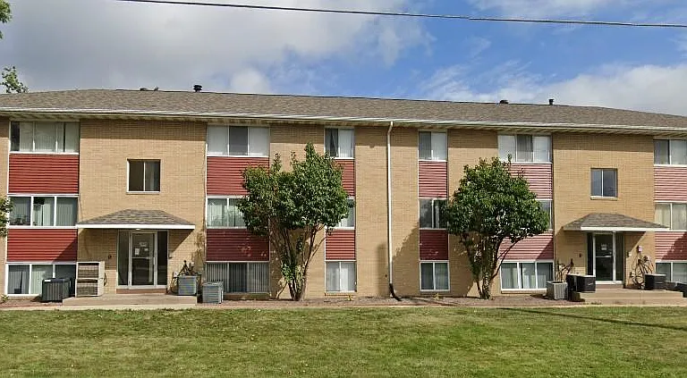 Twixt Town Apartments - 1020 Twixt Town Road — Photo 1