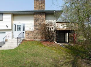 1706 Woodgate Ln #A, Saint Paul, MN 55122