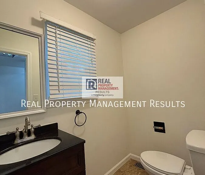 5041 E Sherwood Dr — Photo 8