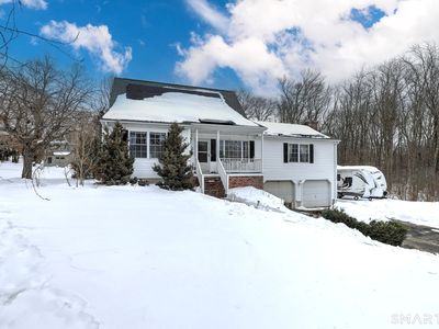 6 Laura Avenue, Prospect, CT, 06712