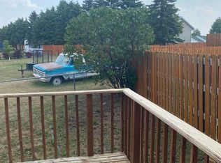 1712 8th Ave NW, Jamestown, ND 58401