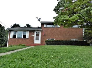 407 Westland Dr, Greensburg, PA 15601