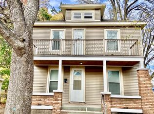 947 Logan St SE #1, Grand Rapids, MI 49506