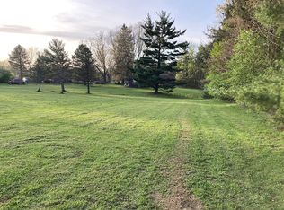 8966 Mulberry Rd, Chesterland, OH 44026