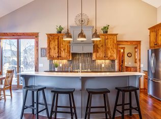 847 Fox Rd, Lino Lakes, MN 55014