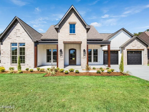 102 Henry James Ct, Lafayette, LA 70592