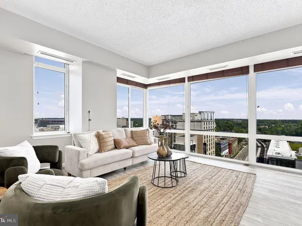 930 Wayne Ave APT 1305, Silver Spring, MD 20910