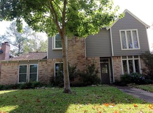 4707 Charade Dr, Houston, TX 77066