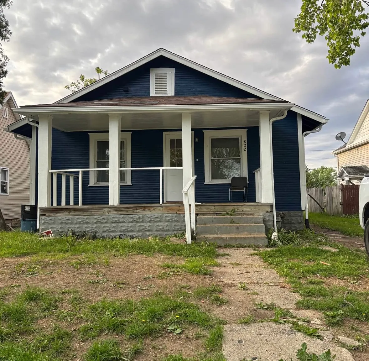 3 bed, 2340 sqft, $1,000 — Photo 1