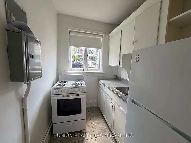 84 Willow Ave #30 — Photo 6
