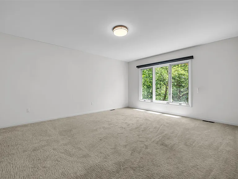 107 Millstone Dr — Photo 27