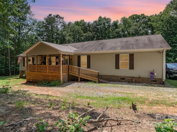 824 Brevard Place Rd, Iron Station, NC 28080