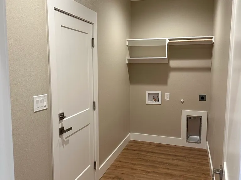 505 Southern Dr — Photo 15