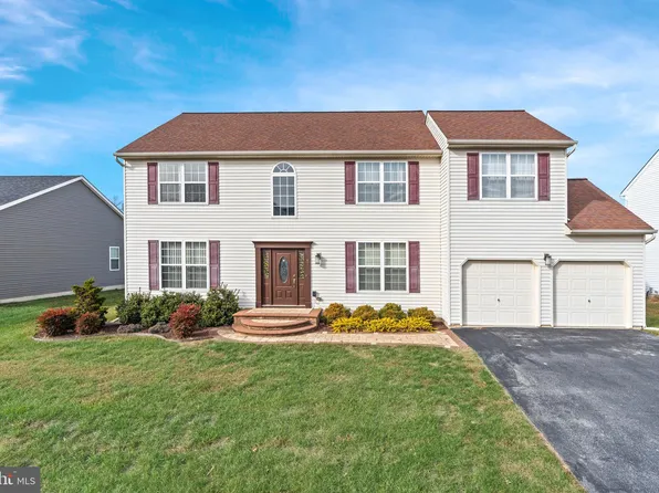 87 Parma Dr, Clayton, DE 19938