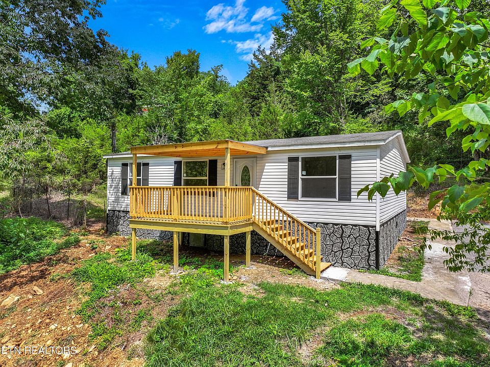 1st image of 1411 Creek Side Dr