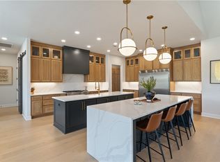 100 Summit Vw, Springdale, AR 72762