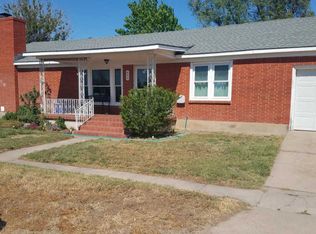409 Morse Ave, STINNETT, TX 79083
