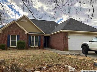 123 Kimberly Ln, Huntsville, AL 35810