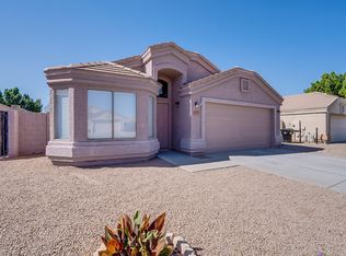 9055 E Fairfield St, Mesa, AZ 85207