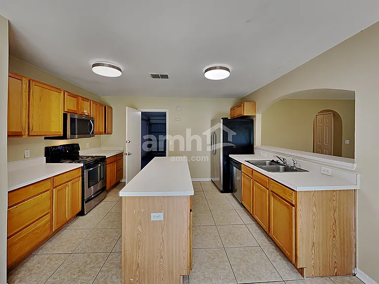 30500 Birdhouse Dr — Photo 6
