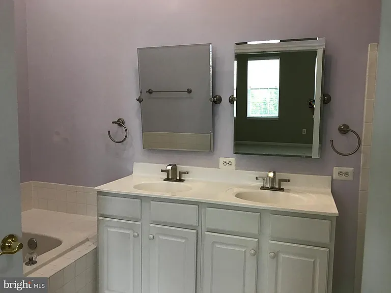 421 Leaning Oak St — Photo 16
