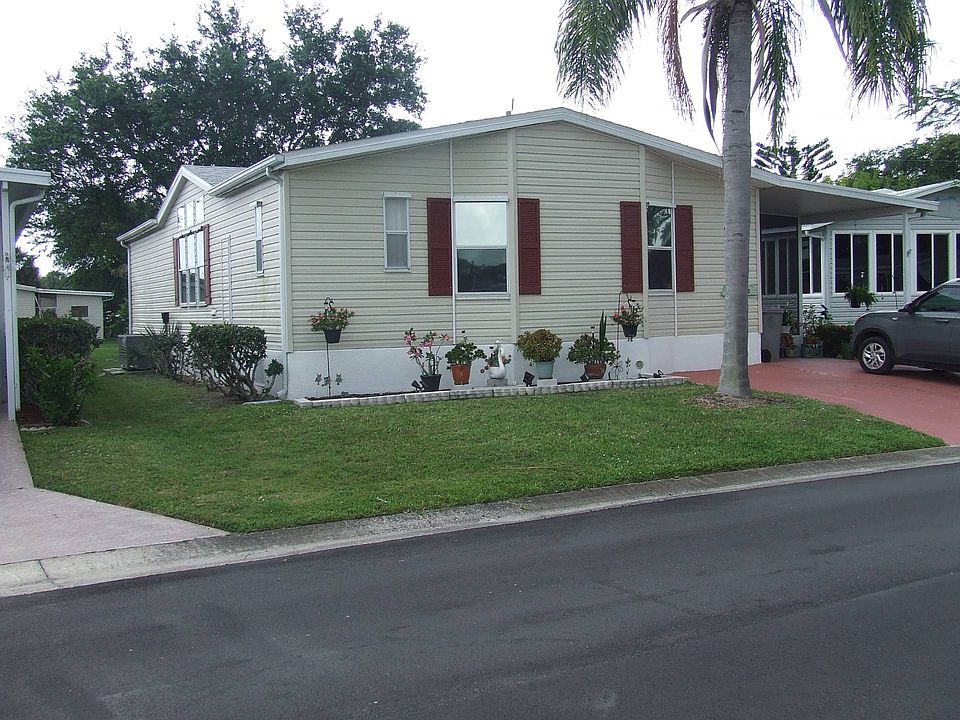 1st image of 212 Bimini Cay Cir