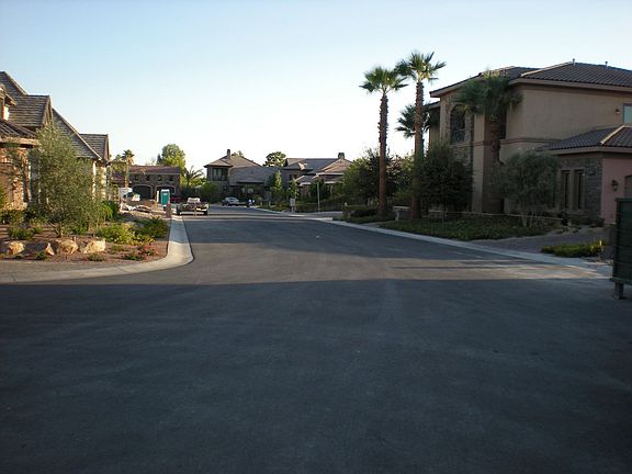 5th image of 2910 Bella Kathryn Cir