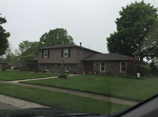 815 Fernshire Dr, Dayton, OH 45459