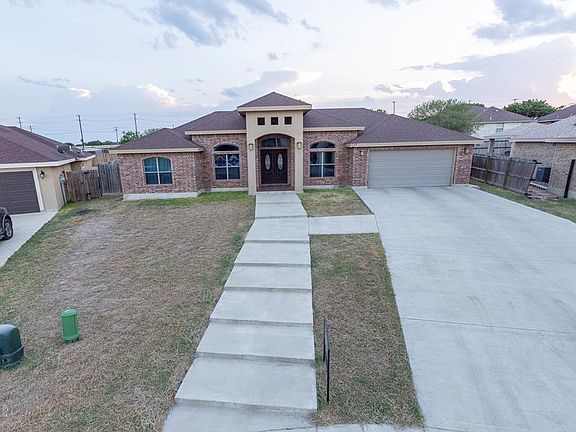 2nd image of 2738 Oak Manor Dr