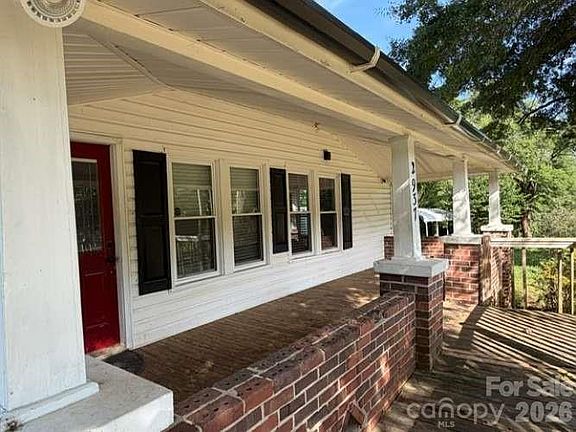 3rd image of 2937 Gastonia Hwy