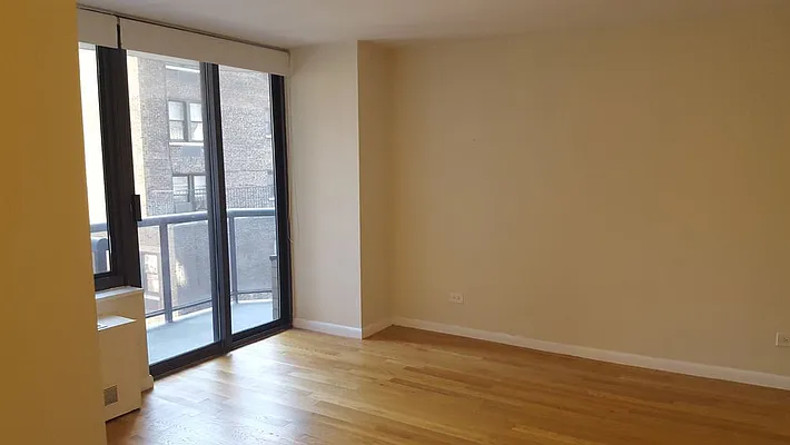 Rented by Stonehenge NYC LLC | media 2