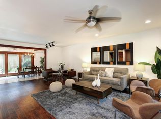 1236 Vanderbilt Way, Sacramento, CA 95825