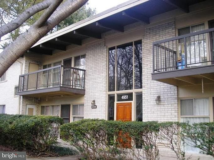1st image of 4951 Americana Dr APT 107